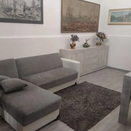 A Casa Di Raffaella E Antonio Lägenhet