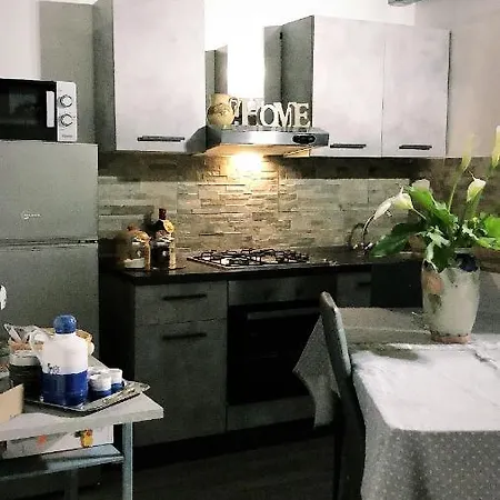 Apartamento A Casa Di Raffaella E Antonio